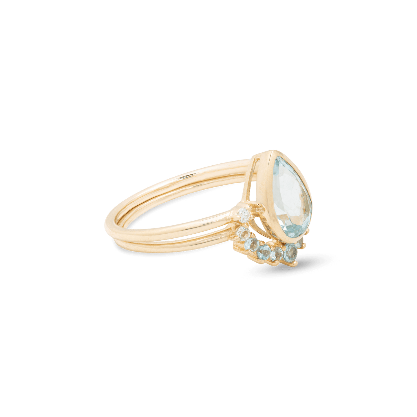 9ct gold 2025 aquamarine ring
