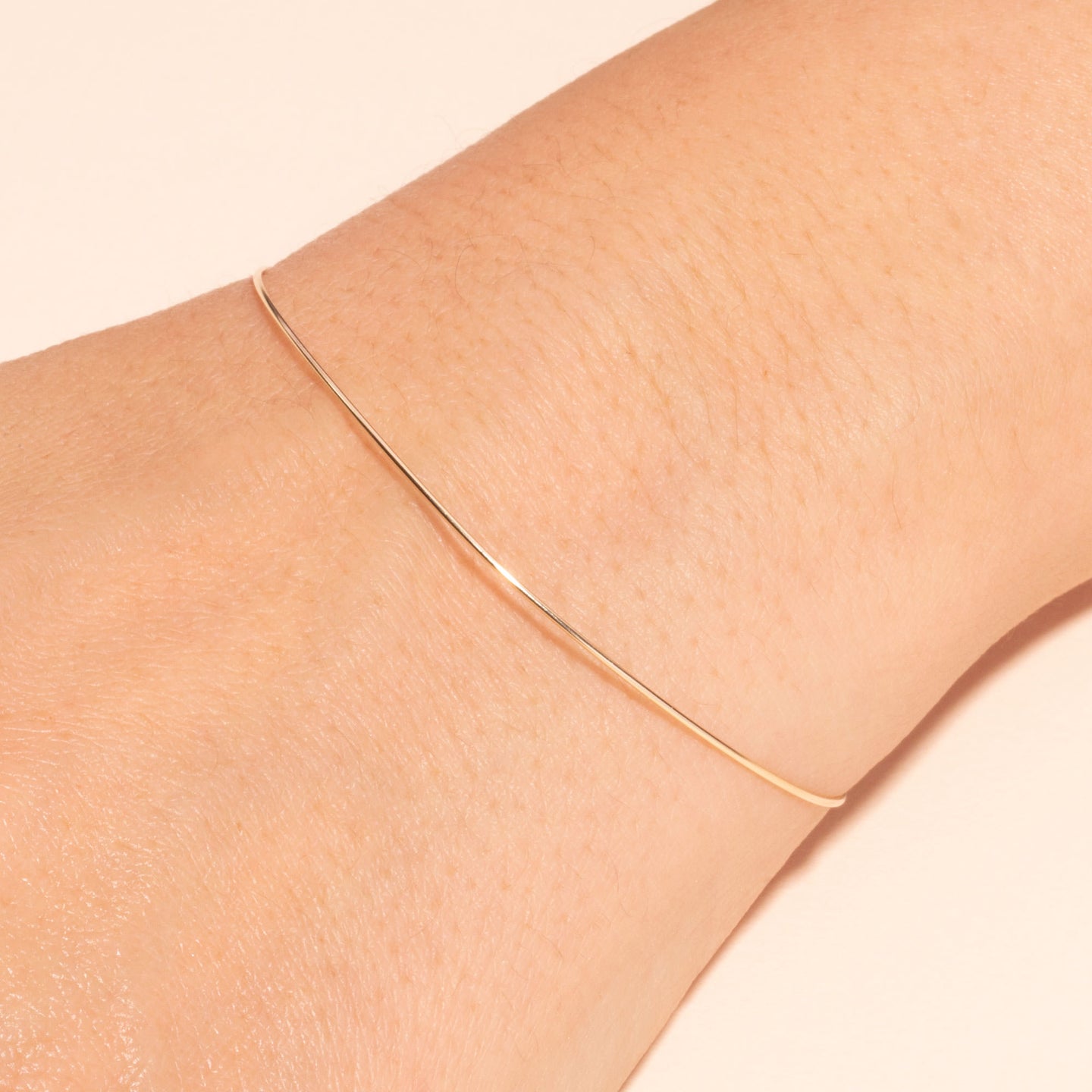 ULTRA-FINE-BANGLE-ON-