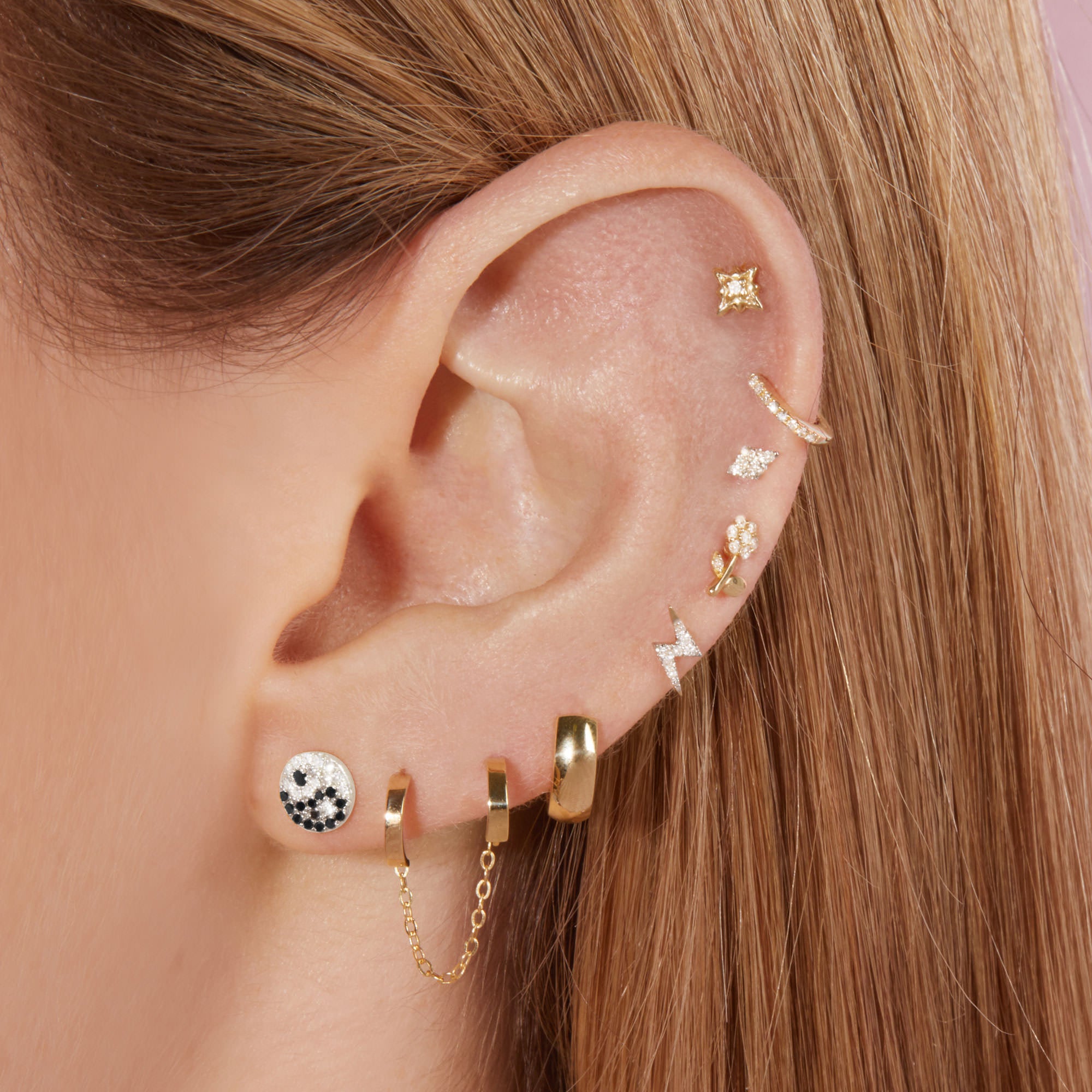 Yin Yang Stud