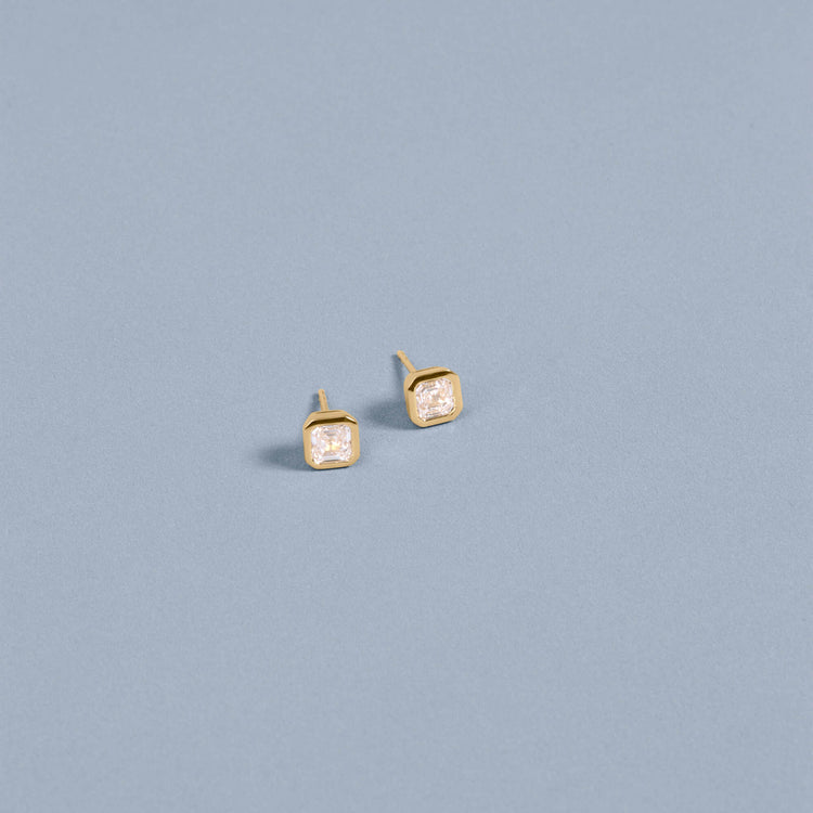 Stone and Strand 14K Yellow Gold 1-CTW Lab-Created Asscher Studs Editorial Image