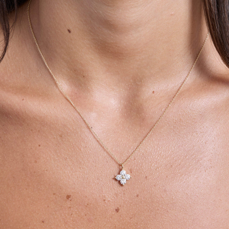 Image of 10K Yellow Gold 1CTW Luckiest Clover Lab Created Diamond Necklace on Models Neck