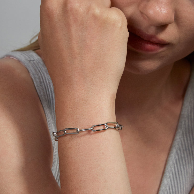Image of Sterling Silver Bold Paper Clip Bracelet on Models Arm