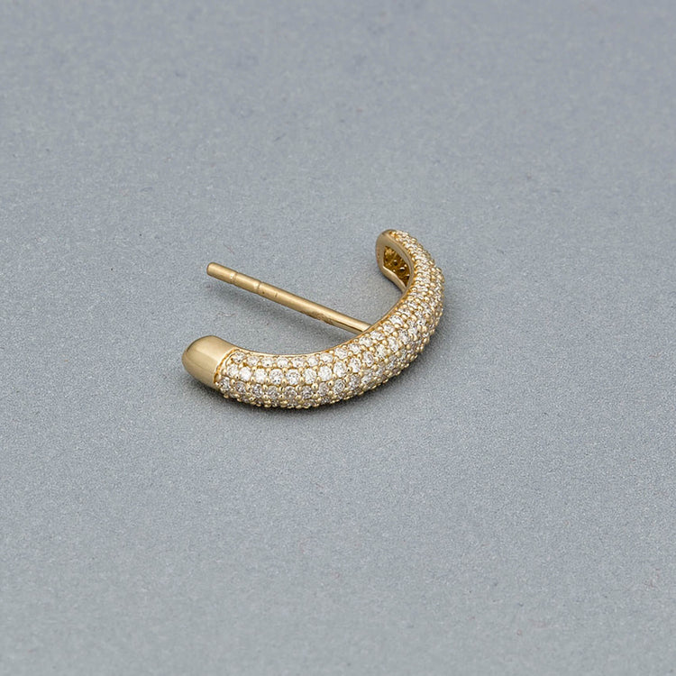 Stone and Strand 14K Yellow Gold Bold Pave Suspender Editorial Image