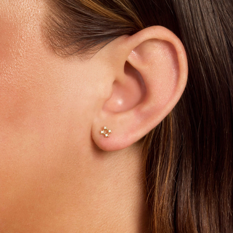 Image of 10K Yellow Gold Bright Lights Aura Studs on Models Ear