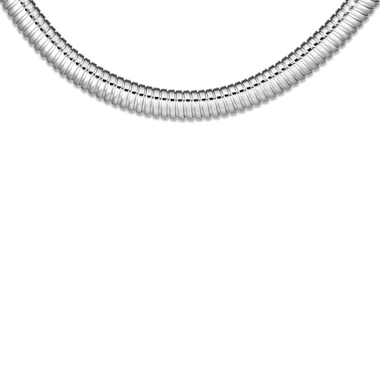 Stone and Strand Sterling Silver Coil Royale Silver Collar Close Up Image