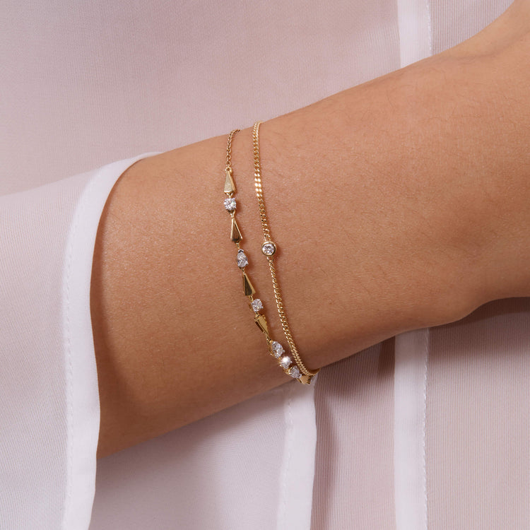 Image of 14K Yellow Gold Dainty Bezel Solitaire Curb Chain Bracelet with Stone and Strand Bracelets
