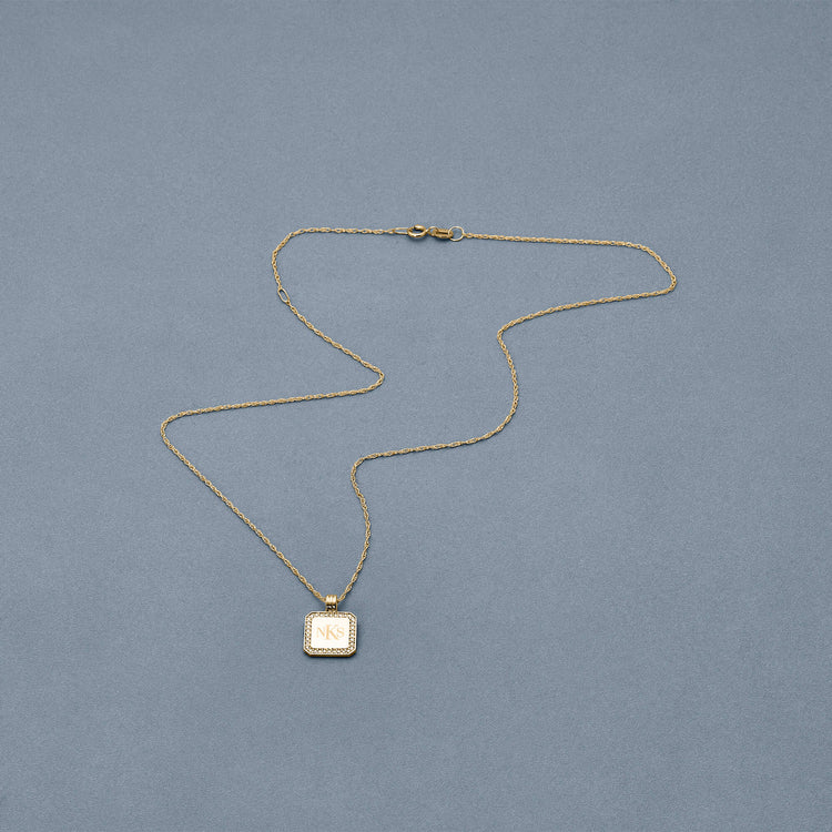 Stone and Strand 14K Yellow Gold Diamond Mitchell Necklace Editorial Image