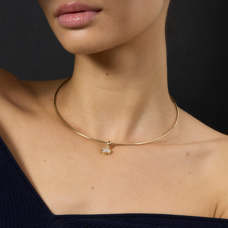 Model wearing Diana Collar Necklace with solid gold Stone and Strand jewelry