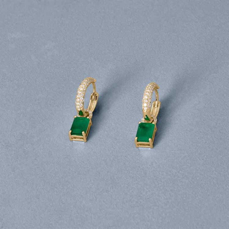 Stone and Strand 14K Yellow Gold Emerald Luxe Diamond Huggies Editorial Image