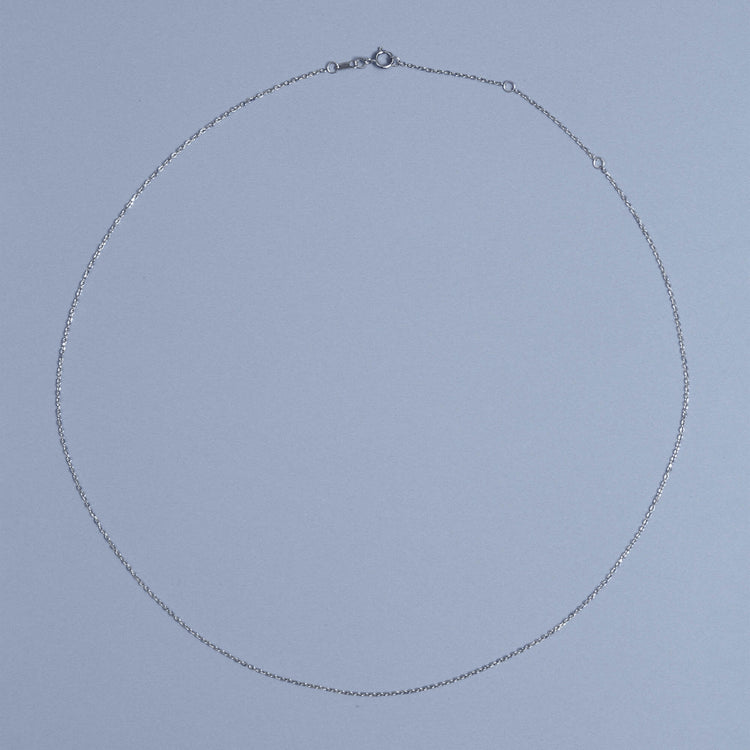 Stone and Strand Sterling Silver Essential Cable Link Chain Editorial Image