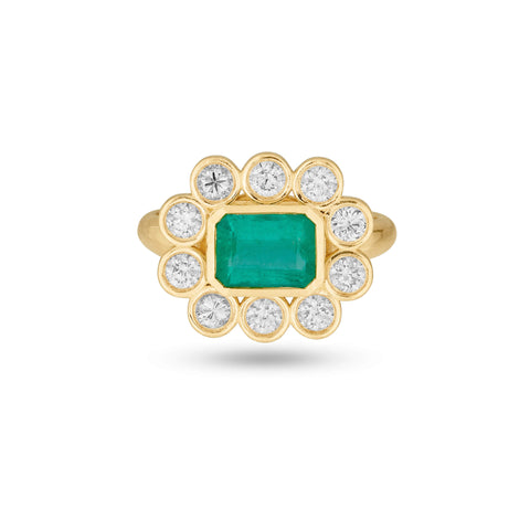 Stone and Strand 14K Yellow Gold Full Volume Emerald Luxe Vintage Ring Front Image