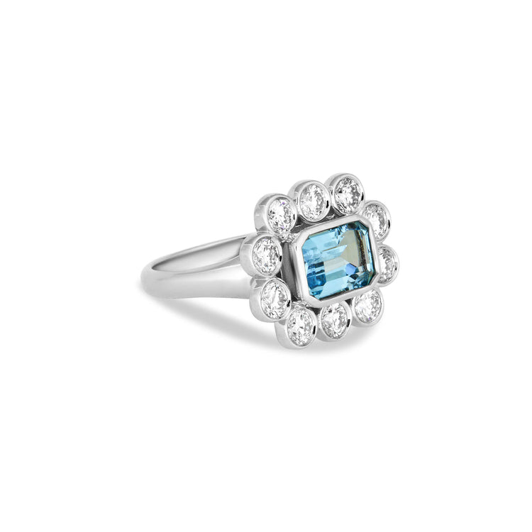 Stone and Strand 14K White Gold Full Volume Le Bleu Vintage Flower Ring Side Image