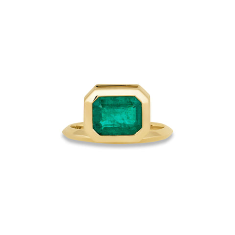 Stone and Strand 14K Yellow Gold Full Volume Offset Emerald Luxe Ring Front Image