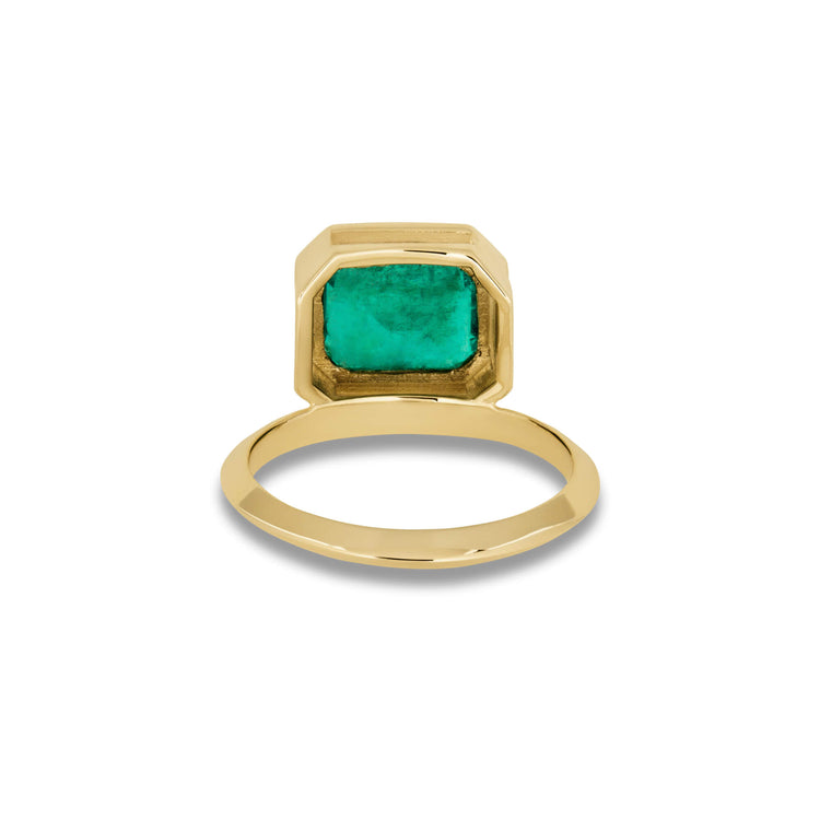 Stone and Strand 14K Yellow Gold Full Volume Offset Emerald Luxe Ring Rear Image