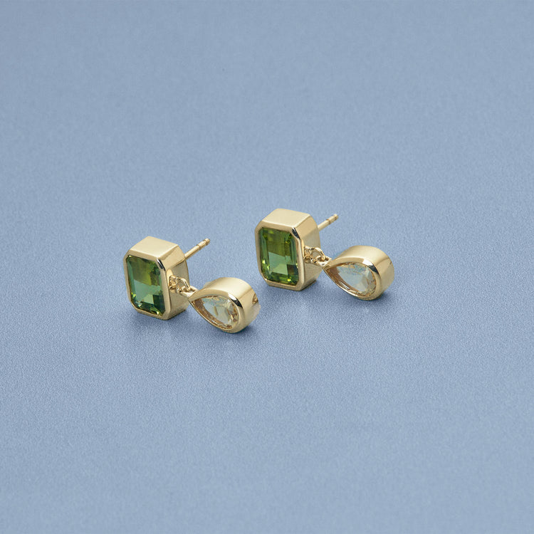 Stone and Strand 14K Yellow Gold Full Volume Pellicano Spritz Drop Earrings Editorial Image