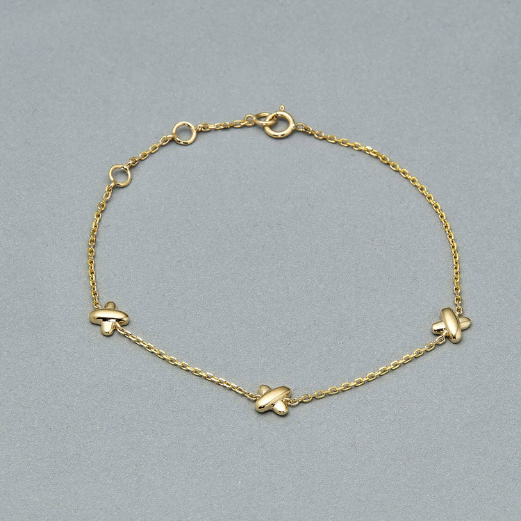 Stone and Strand 14K Yellow Gold Golden Kisses Bracelet Editorial Image