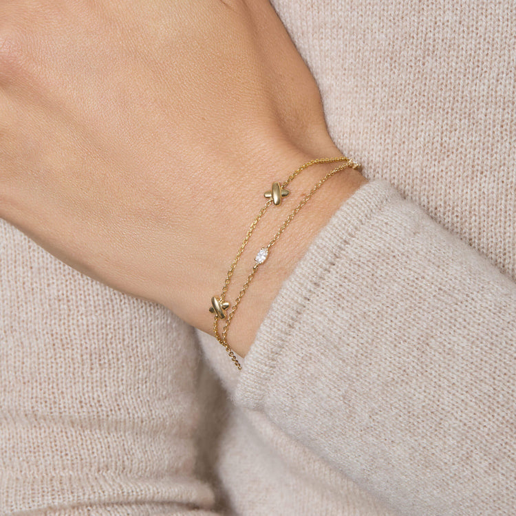 Image of 14K Yellow Gold Golden Kisses Bracelet with Stone and Strand Bracelets