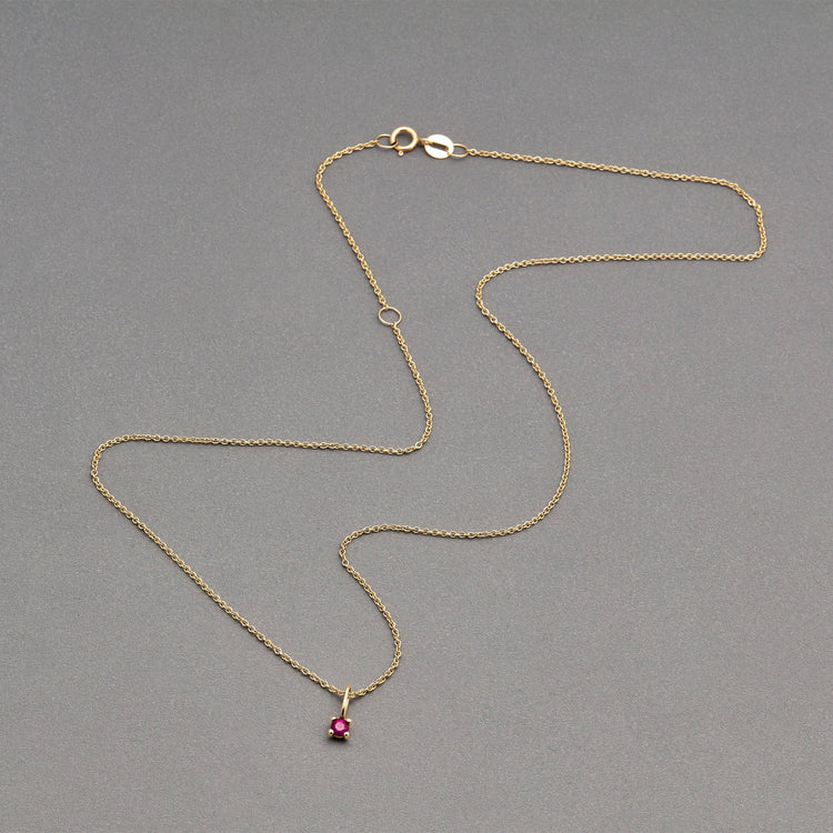 Stone and Strand 14K Yellow Gold Intima Birthstone Necklace Editorial Image