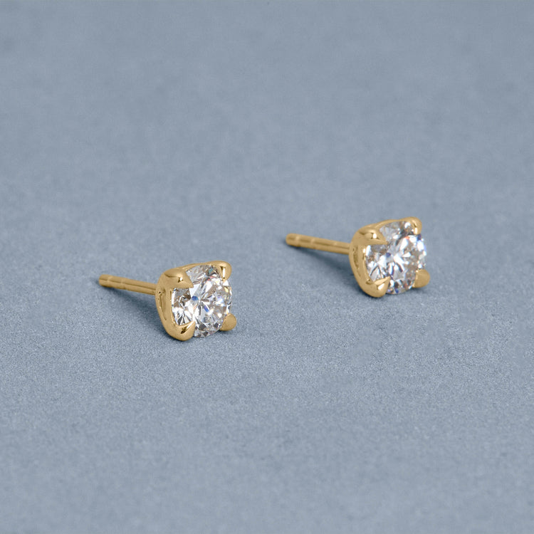 Stone and Strand 14K Yellow Gold LAB-Created Diamond Essential Round Stud Earrings Editorial Image