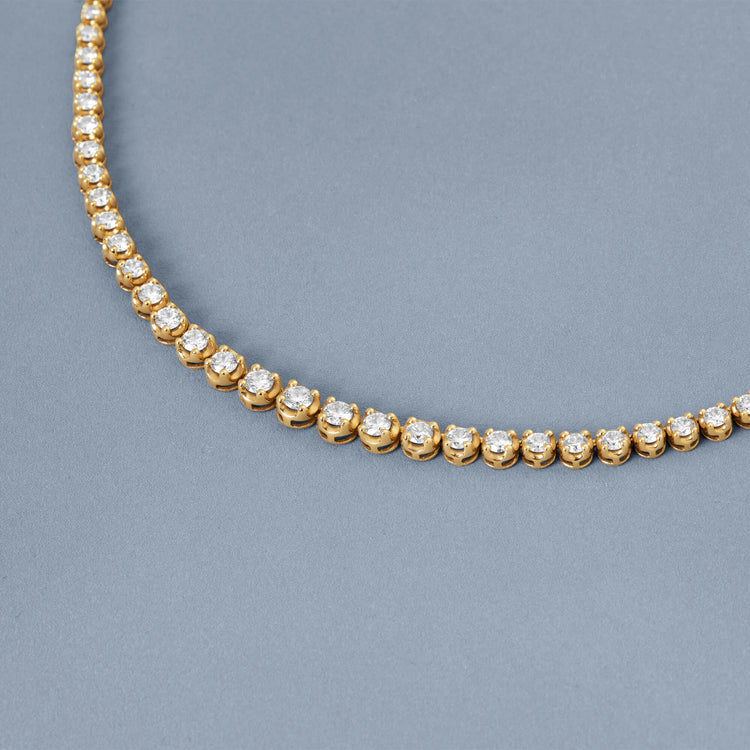 Stone and Strand 10K Yellow Gold Noble Diamond Tennis Necklace Editorial Image