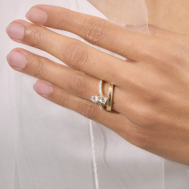 Image of 14K Yellow Gold Nonpareils Band with Stone and Strand Rings