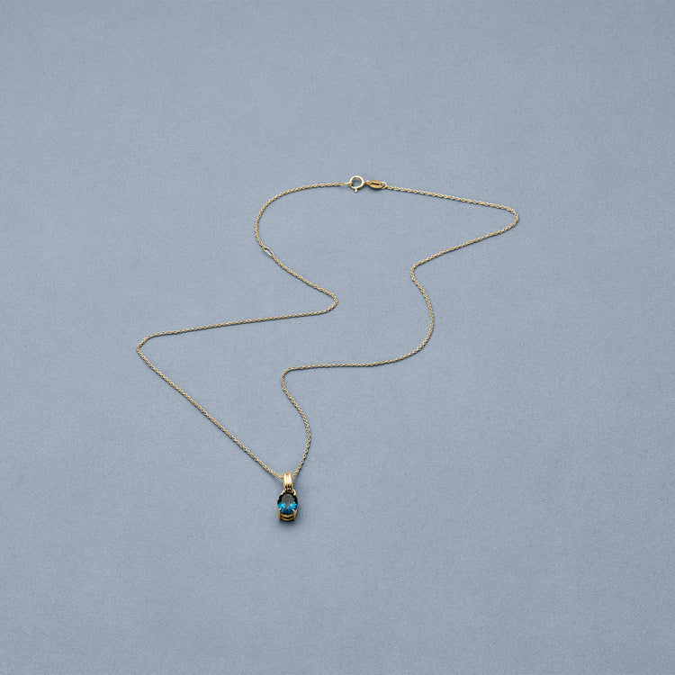 Stone and Strand 14K Yellow Gold Serenity Topaz Mood Charm Editorial Image