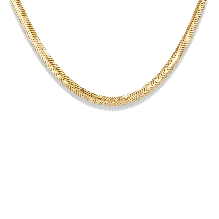 Stone and Strand 14K Yellow Gold Serpentine Necklace Close Up Image