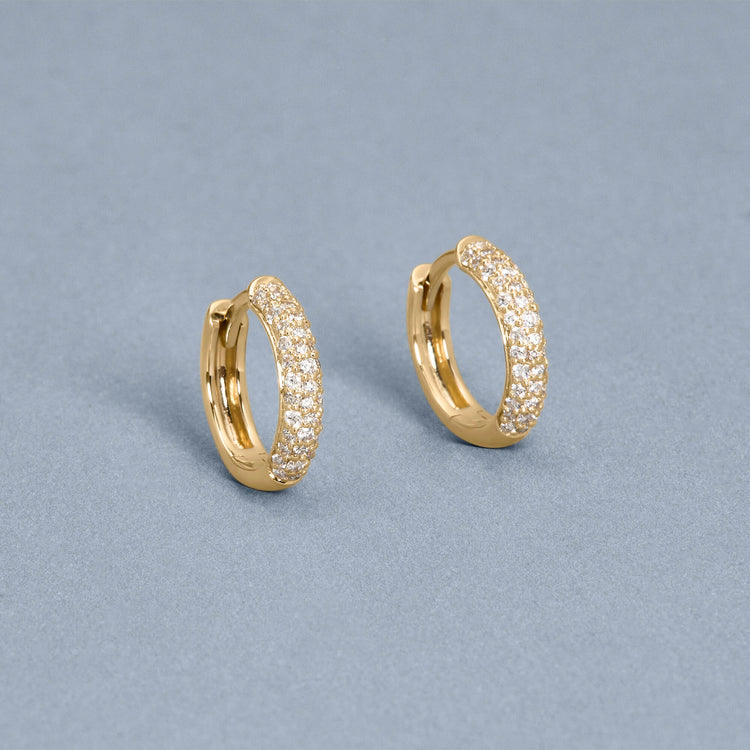 Stone and Strand 14K Yellow Gold The Essential Pave Hoop Editorial Image