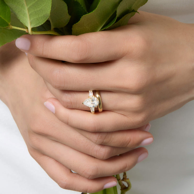 Image of 14K Yellow Gold Classique Band 4mm with Stone and Strand Rings