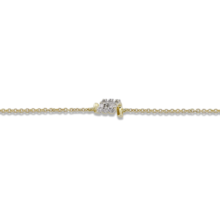 Stone and Strand 10K Yellow Gold Twinkling Twine Pave Chained Bracelet Close Up Image