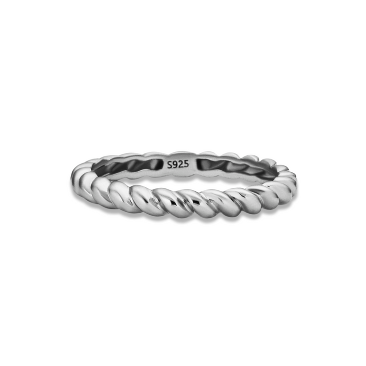 TWIST-OF-SILVER-STACKING-RING-SELL-SHOT-FRONT