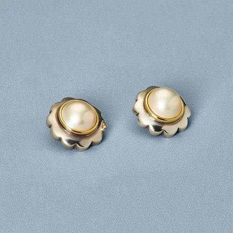 Stone and Strand Vintage Silver Pearl Flower Clip On Earrings Front Image