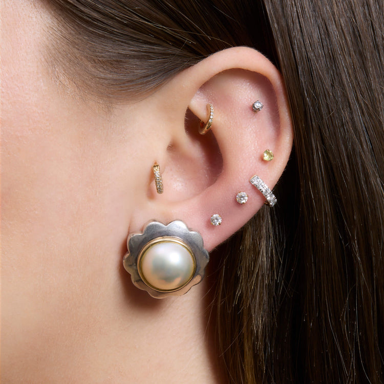 Image of Vintage Silver Pearl Flower Clip On Earrings with Stone and Strand Earrings