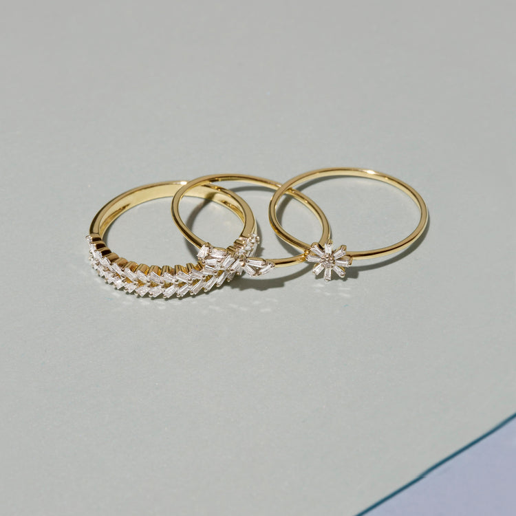 Baguette Diamond Flower Ring