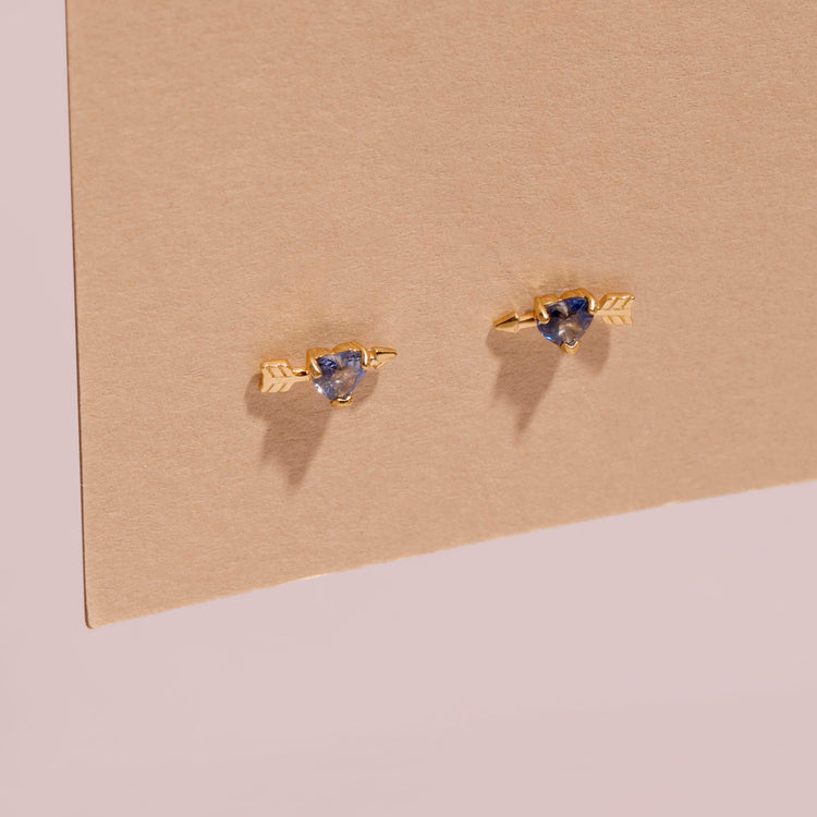Stone and Strand 10K Yellow Gold Blue Sapphire Valentine Studs Editorial Image