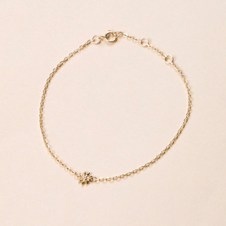 Daisy Chain Bracelet