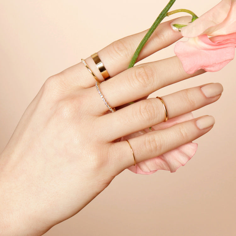 Image of 10K Yellow Gold Gold Cigar Band with Stone and Strand Rings