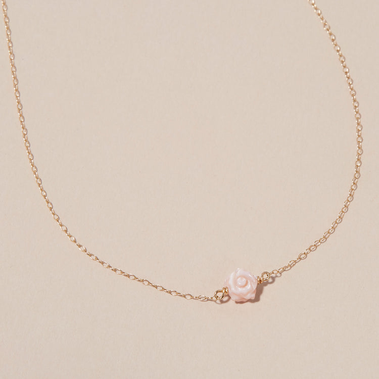Stone and Strand 14K Yellow Gold In Bloom Necklace Editorial Image