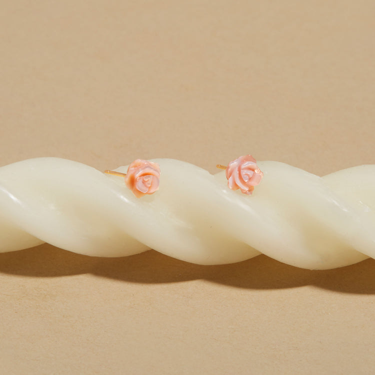 Stone and Strand 14K Yellow Gold In Bloom Studs Editorial Image