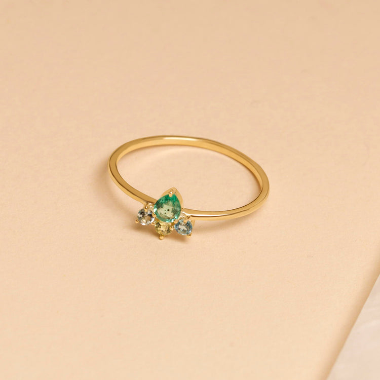 Lucky Emerald Crown Ring