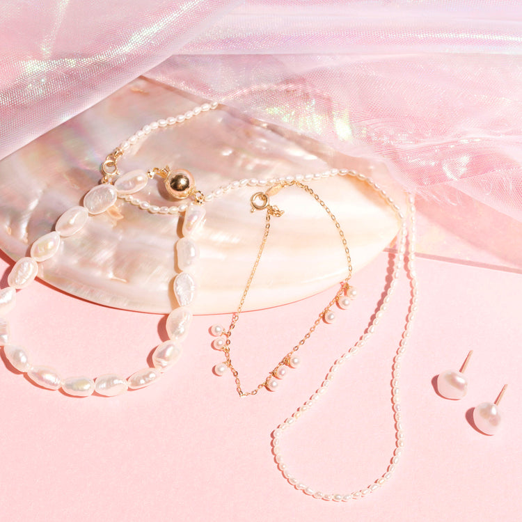 Pearly Charm Bracelet