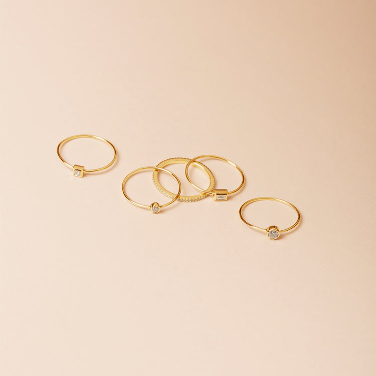 Rose Gold Small Round Diamond Ring