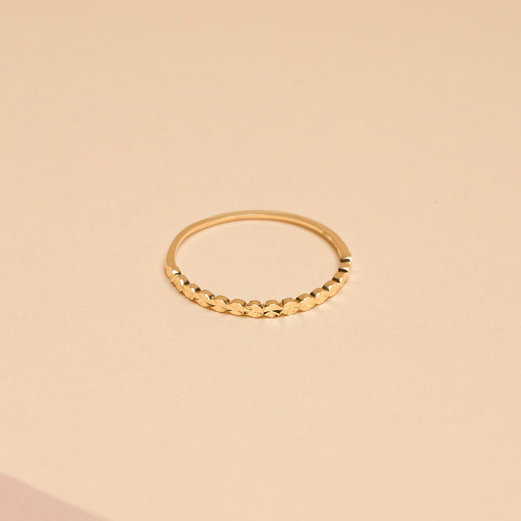 Stone and Strand 10K Yellow Gold Spark Circle Band Editorial Image