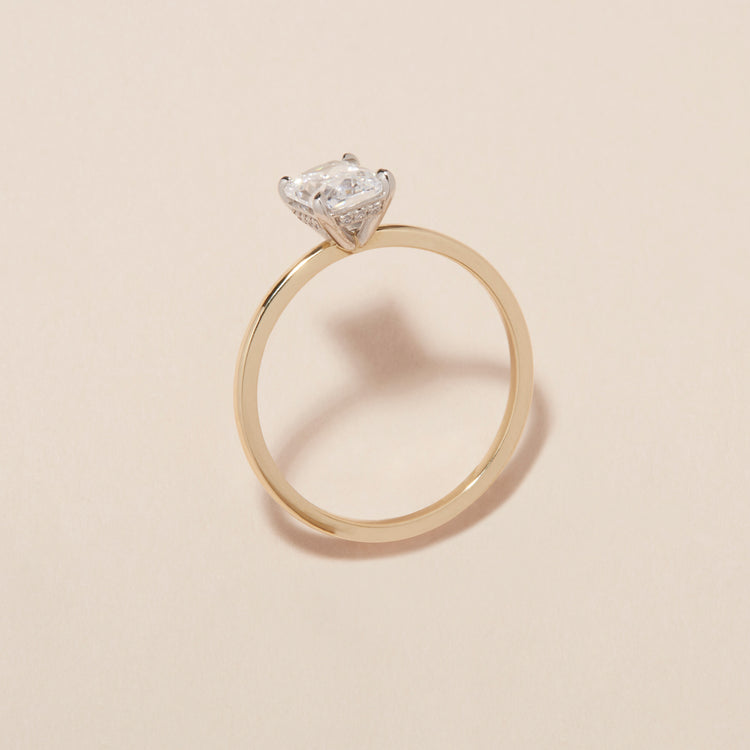 Stone and Strand 14K The Grace Ring In Yellow Gold Editorial Image