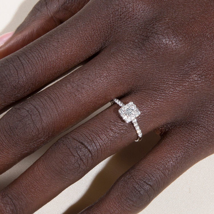 Image of 14K White Gold The Greta Diamond Ring on Models Hand