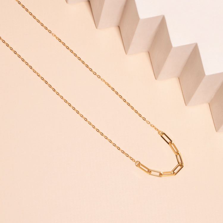 Stone and Strand 10K Yellow Gold XL Paperclip Link Necklace Editorial Image