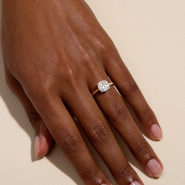 Image of 14K Yellow Gold The Lana Diamond Ring on Models Hand